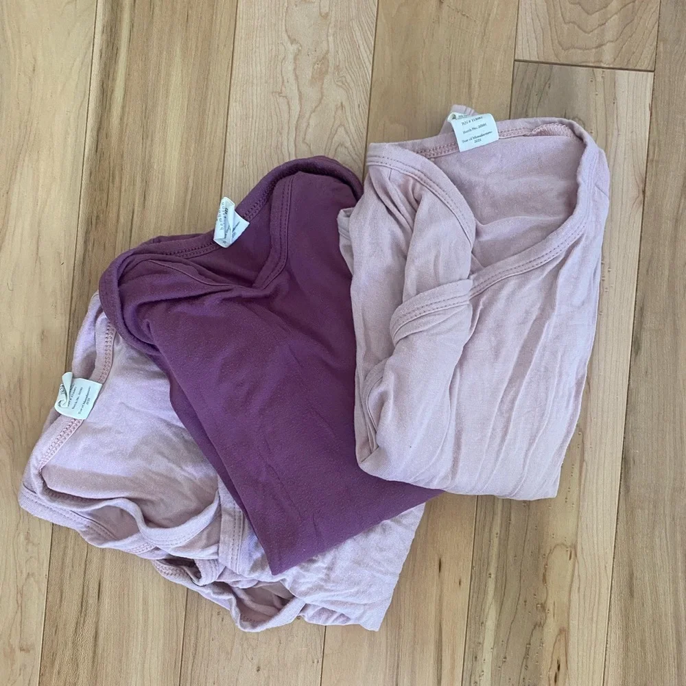 Set of 3 Kate Quinn, Bamboo, bodysuits, size 18-24m - Picture 2 of 13